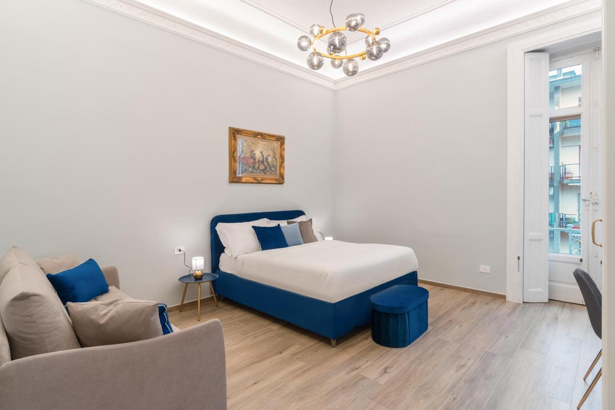 Palazzo Galeoni Luxury Suites Salerno Exterior photo